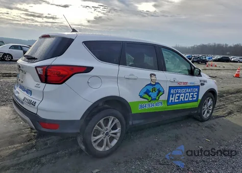 2019 Ford Escape Se from USA, damaged, VIN 1FMCU0GD3KUB74923
